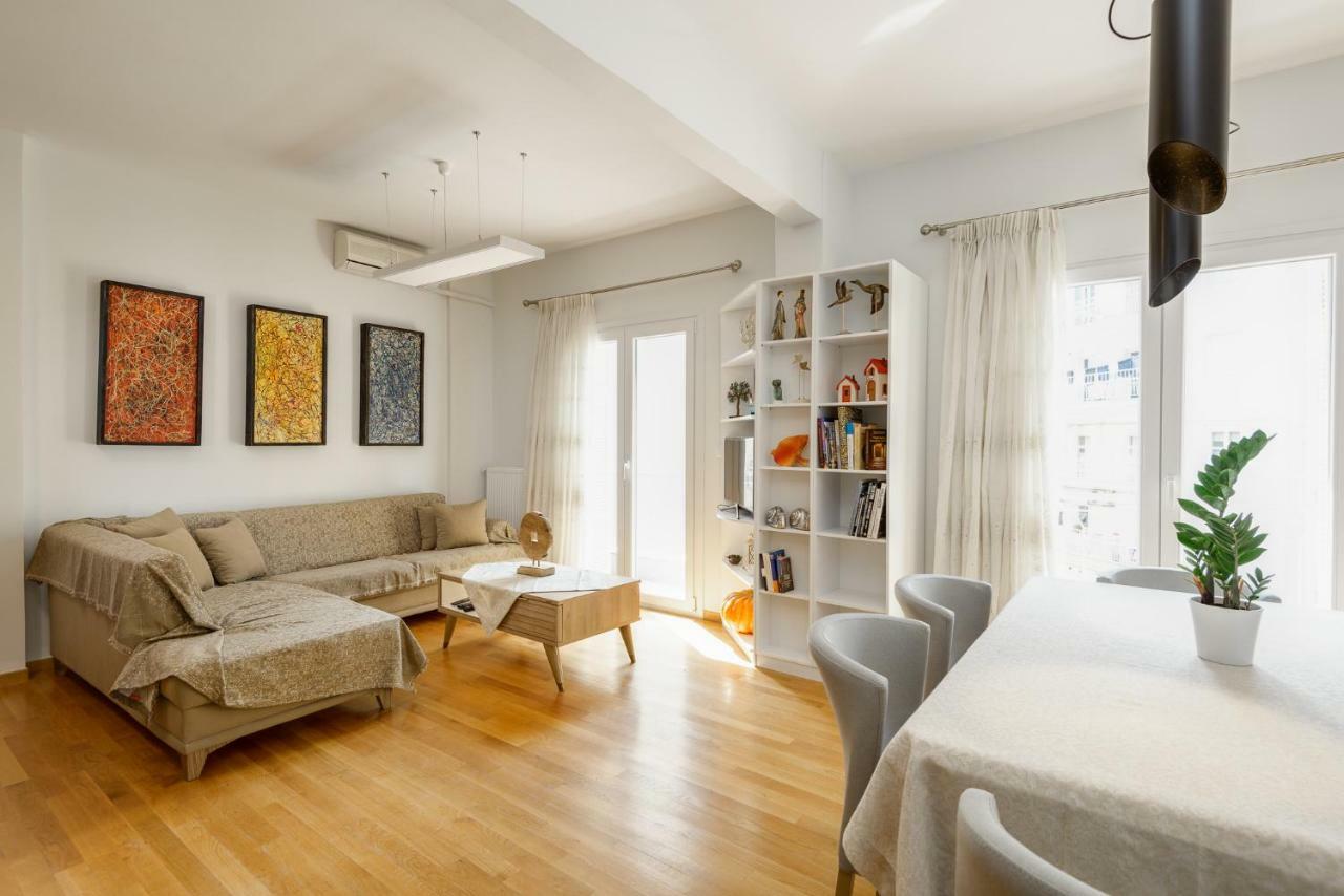 Brand-New Modern Flat In Heart Of City سالونيك المظهر الخارجي الصورة