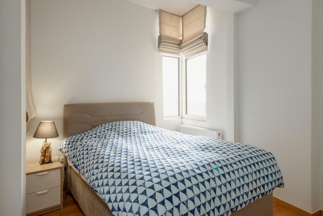 Brand-New Modern Flat In Heart Of City سالونيك المظهر الخارجي الصورة