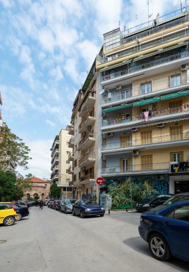 Brand-New Modern Flat In Heart Of City سالونيك المظهر الخارجي الصورة